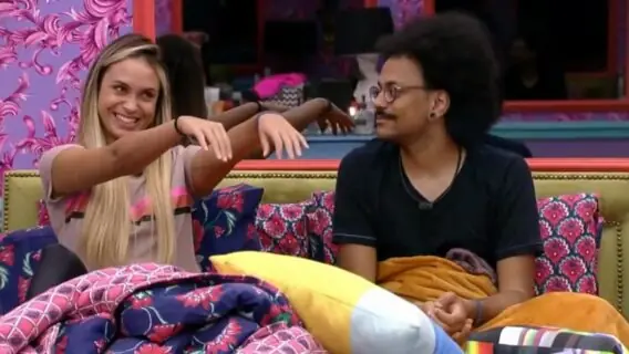 Você sabe o significado de talarica? Entenda termo usado por Sarah