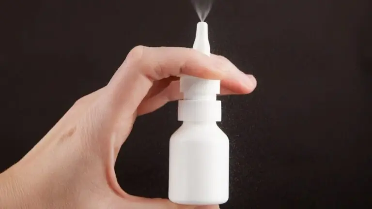 O que é o spray nasal contra covid que Bolsonaro tanto fala?
