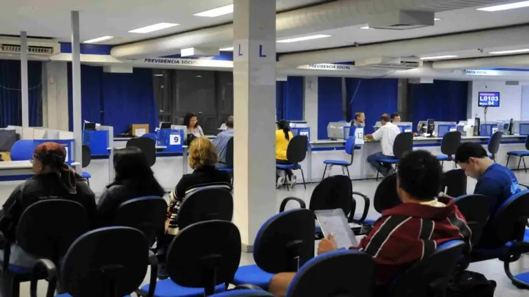 Como receber o auxílio-reclusão do INSS de R$ 1,1 mil