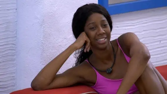 BBB21: Camilla de Lucas diz que dorme para não passar fome na Xepa