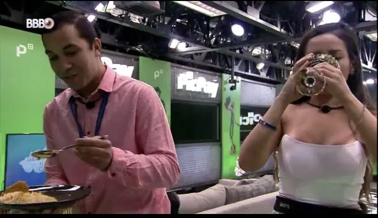 BBB21: Gilberto relembra quando foi expulso da igreja por religioso