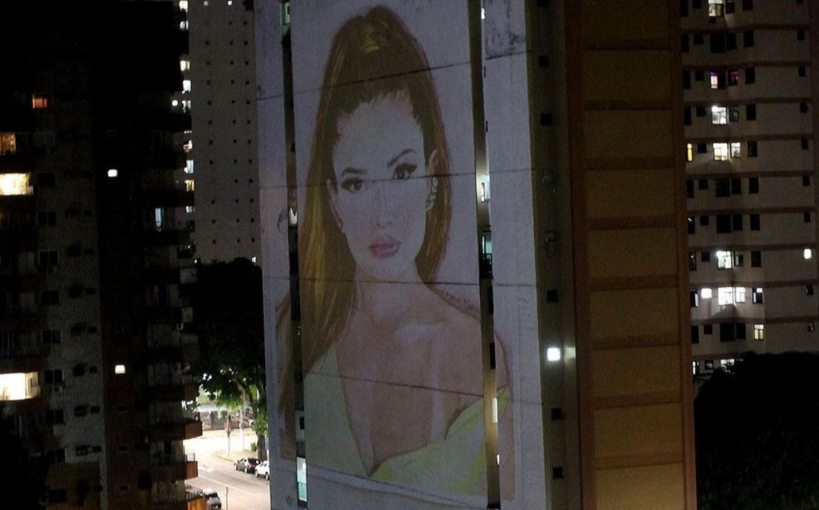BBB21: Juliette ganha projeção em prédio de Belém; assista Juliette BBB21
