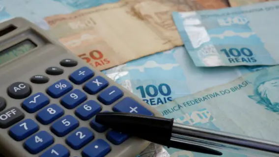 Receita adia entrega da declaração do imposto de renda para 31 de maio