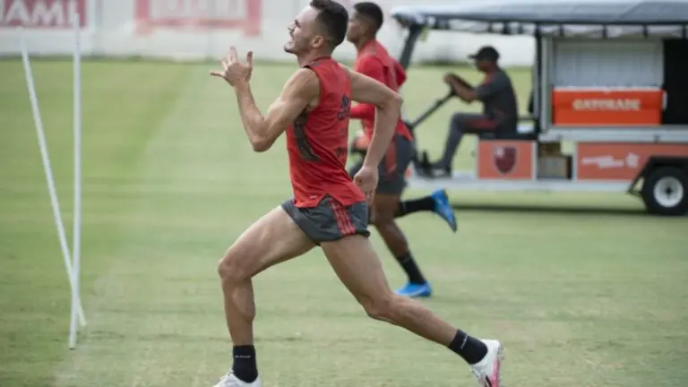 Jogos de hoje na TV: saiba onde assistir as partidas deste sábado (24/04)