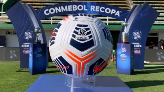 Conmebol recebe doação de 50 mil doses de vacina para imunizar atletas