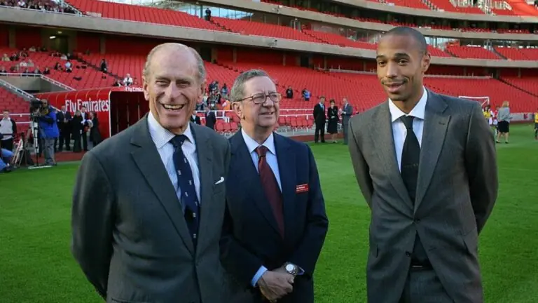 Clubes ingleses lamentam morte de príncipe Phillip