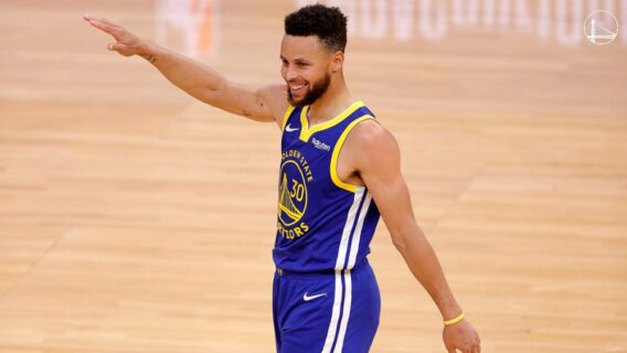 Stephen Curry se torna o maior pontuador da história do Warriors