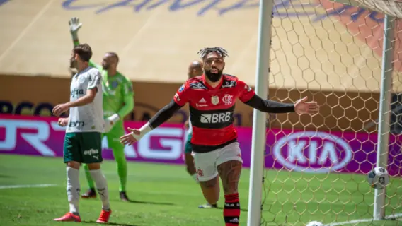 Flamengo vence Palmeiras nos pênaltis e é bicampeão da Supercopa