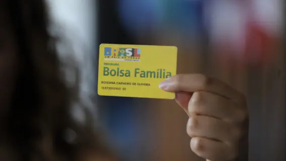 Saiba como desbloquear Cartão Bolsa Família e efetuar saques