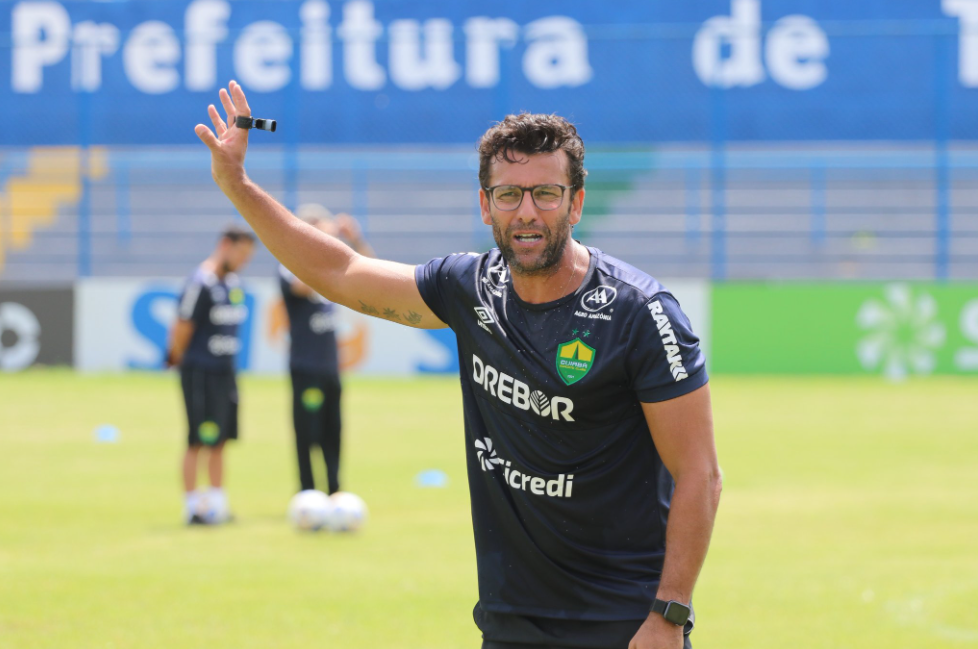 4 de Julho x Cuiabá: como assistir e horário do jogo de hoje – 15/4