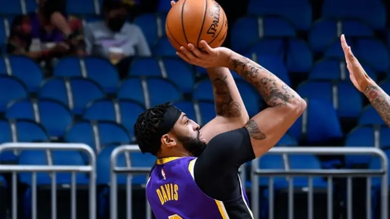 Jogo do Los Angeles Lakers na NBA hoje – 28/04 – onde assistir e horário