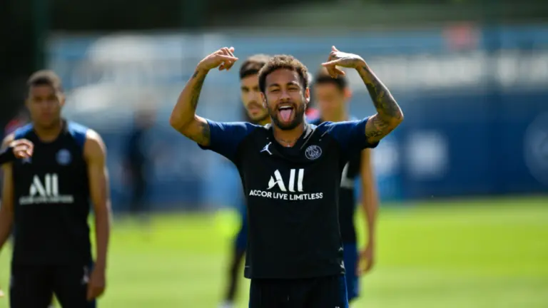 Saiba o que é o Neyday: movimento agita as redes sociais