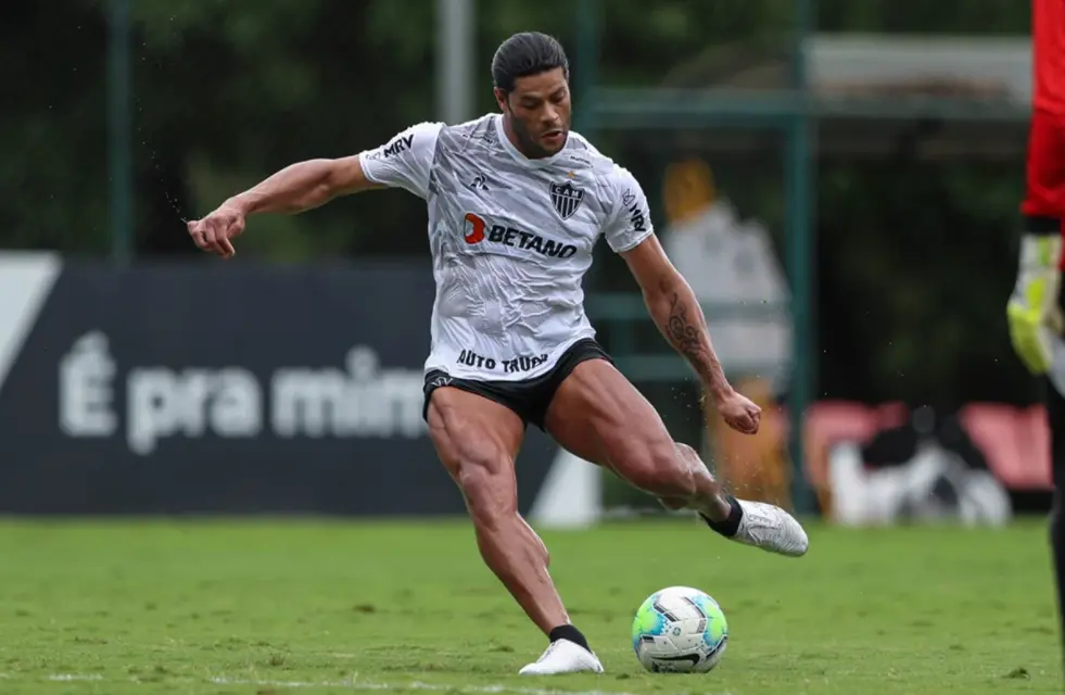 Hulk chega ao Galo recheada de expectativas por conta de sua carreira