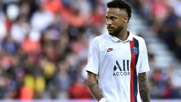 PSG campeão da Champions? Clubes podem ser expulsos com Superliga