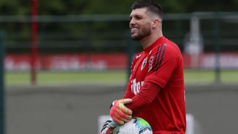 Veja imagens da nova camisa de goleiros do São Paulo para 2021