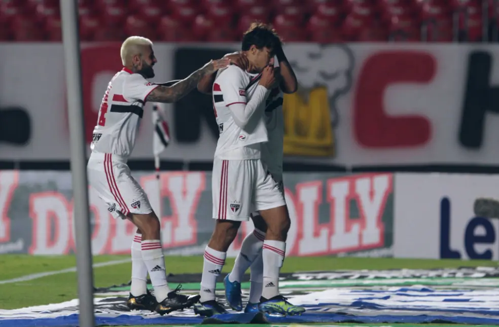 São Paulo na Libertadores passará em quatro estados, enquanto torcedor poderá assistir o jogo dos carioca no restante do Brasil
