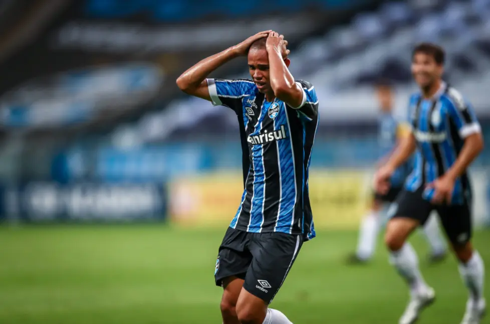 Vanderson começaria o jogo diante do del Valle entre os titulares