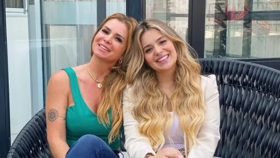 BBB21: Mãe de Viih Tube chora e posta carta aberta nas redes sociais