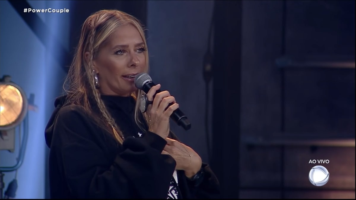 Que horas começa o Power Couple hoje, sexta-feira (14/05)?