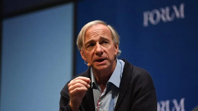 Bilionário Ray Dalio diz preferir investir em bitcoin a títulos