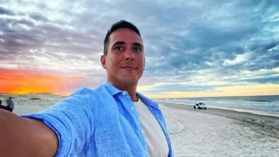 No Limite: André Marques é picado por inseto e fica ferido