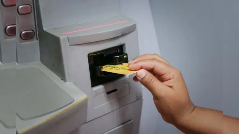 Bolsonaro vai aumentar o Bolsa Família em 2021?