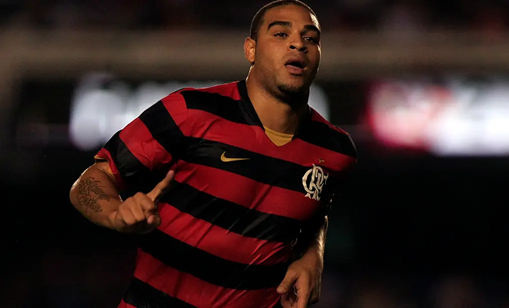 Poucas pessoas não devem saber, mas uma das curiosidades de Adriano Imperador, é que ele é torcedor do Flamengo