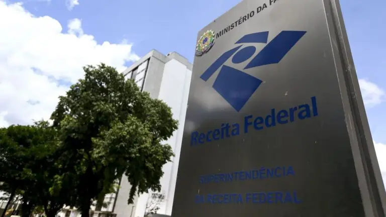 Receita libera hoje consulta ao 1º lote de restituição do IR2021