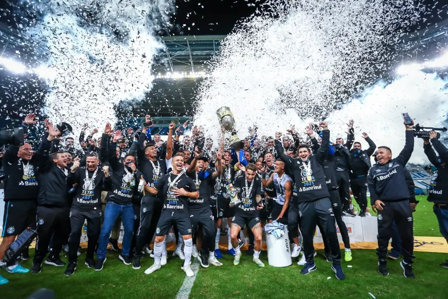 Grêmio conquista tetra do Gauchão 