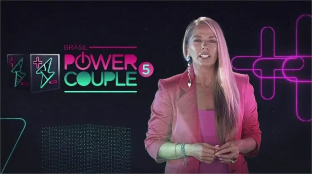 Que horas começa o Power Couple hoje, segunda-feira (10/05)?