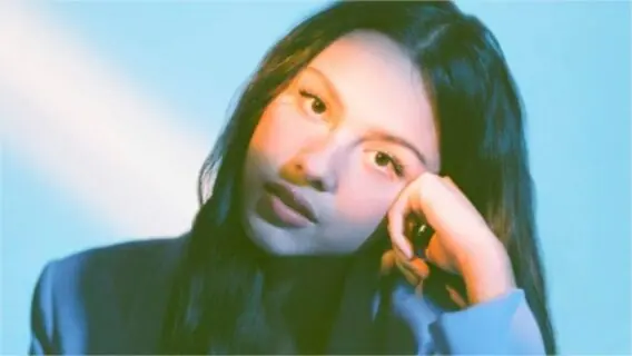 Quem é Olivia Rodrigo, o ‘prodígio’ da música pop