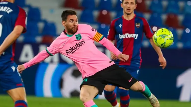 Barcelona empata com o Levante e perde chance de liderar Espanhol