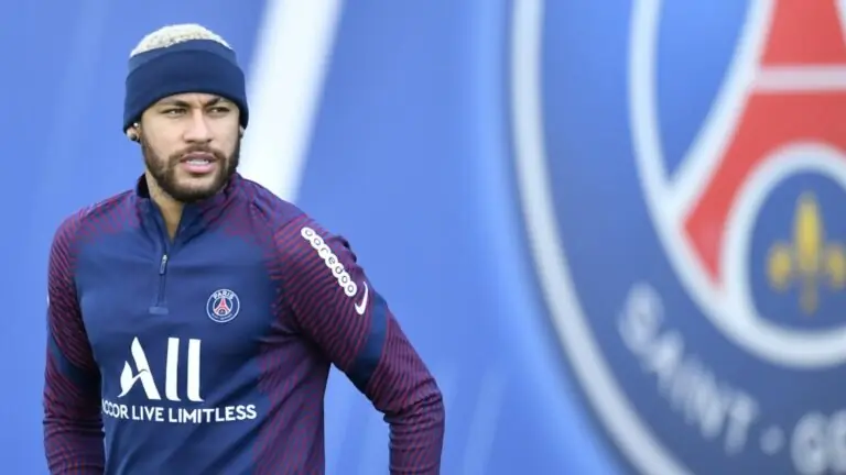 Nike rompeu com Neymar após denúncia de assédio sexual, diz jornal