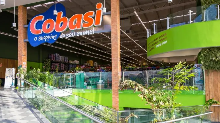 Cobasi compra startup Pet Anjo de olho em mercado digital