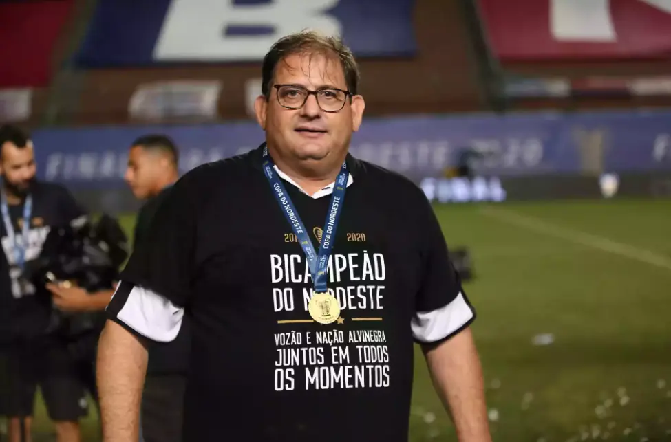 Guto Ferreira pode conquistar segundo título seguido de Copa do Nordeste com o Ceará