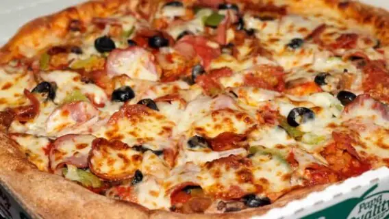 Mercado Bitcoin comemora o Bitcoin Pizza Day com ação social