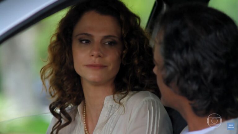 Final de Dora em A Vida da Gente: relembre como a novela acaba