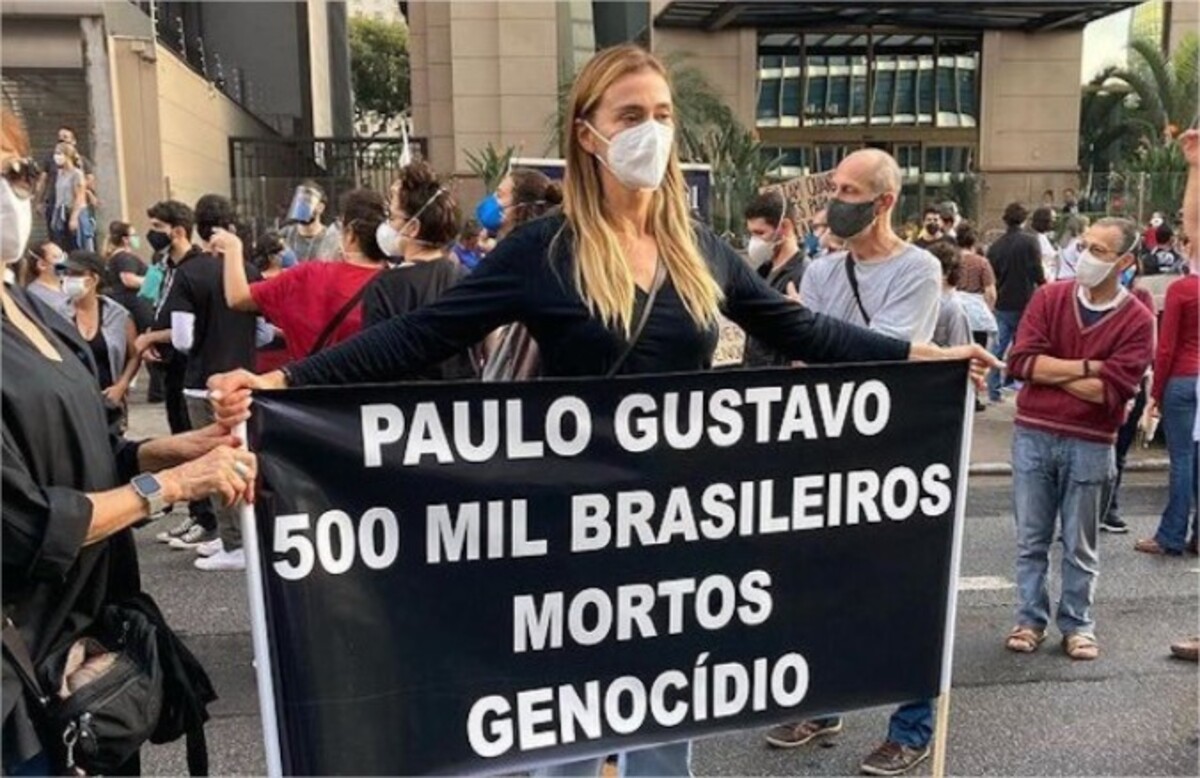 famosos contra Bolsonaro