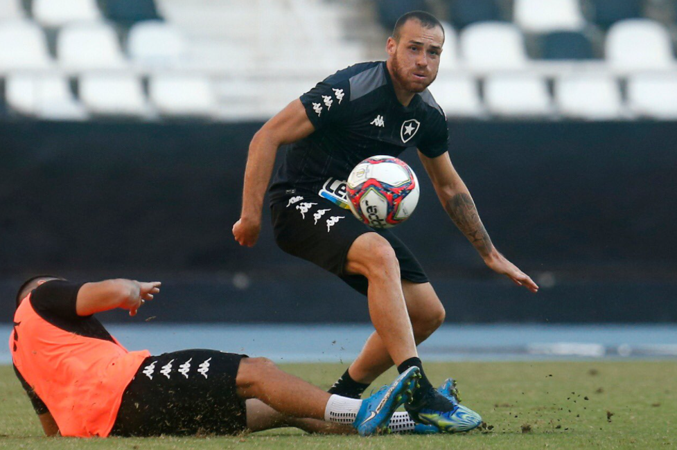 Saiba como assistir e horário de Botafogo e Coritiba hoje – 5/6