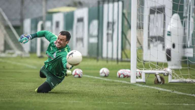 Como assistir ao vivo e horário do jogo do Coritiba e Vitória – 22/6