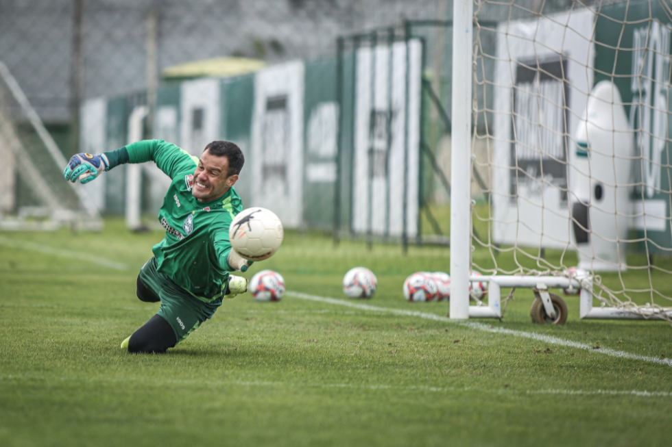Como assistir ao vivo e horário do jogo do Coritiba e Vitória – 22/6