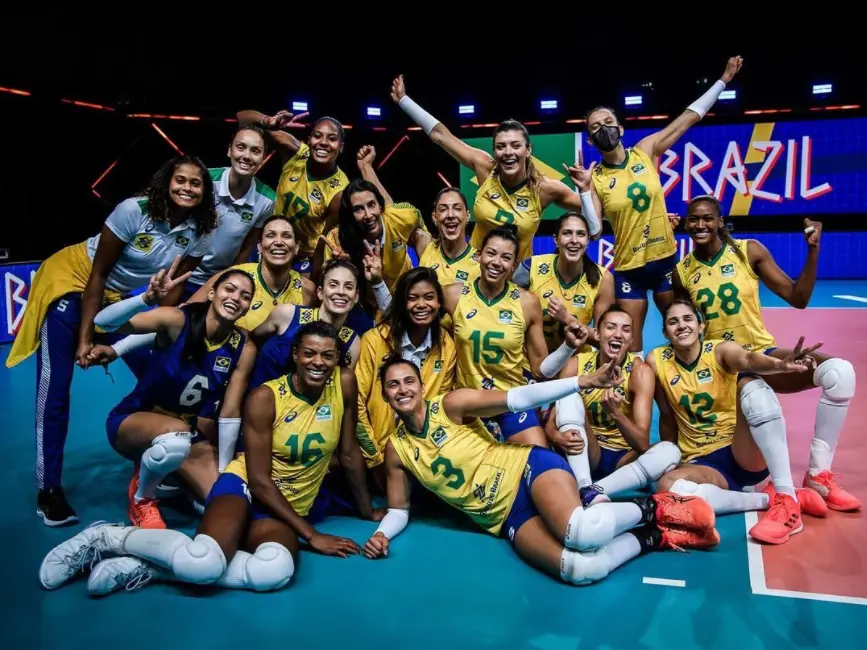 Equipe do feminina do Brasil garantiu vaga na final do torneio ao derrotarem o Japão na semi