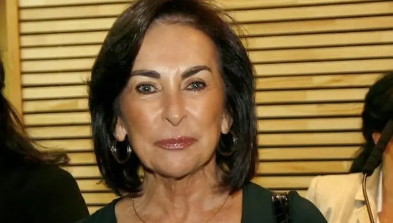 Iris Fontbona Iris Fontbona