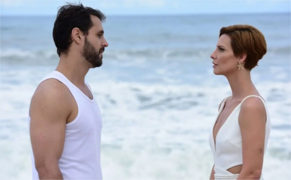 Resumo da novela Topíssima