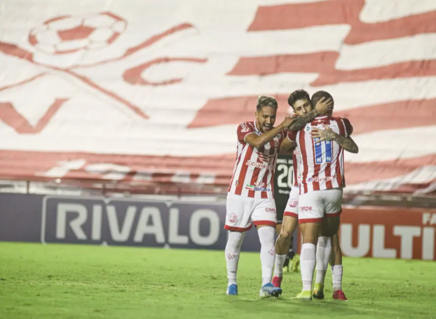 Náutico segue na liderança da tabela da Série B 2021, com então 15 pontos