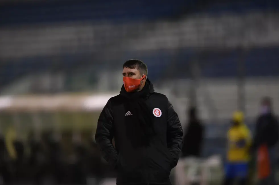 Eduardo Coudet está no Celta de Vigo, mas desperta interesse da diretoria colorada