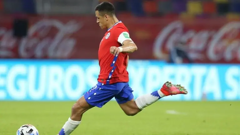 Chile x Bolívia: onde assistir ao jogo das Eliminatórias hoje (08/06)