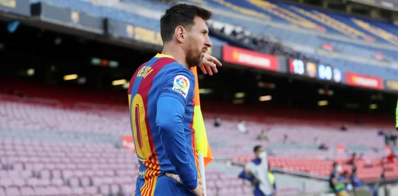 O futuro do Barcelona: novas contratações e possível renovação de Messi