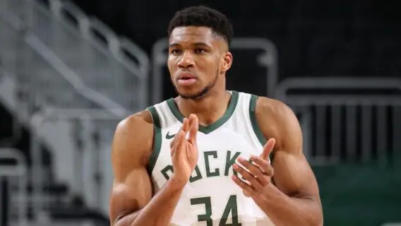Bucks nos Playoffs: Conheça Giannis Antetokounmpo, o craque do time