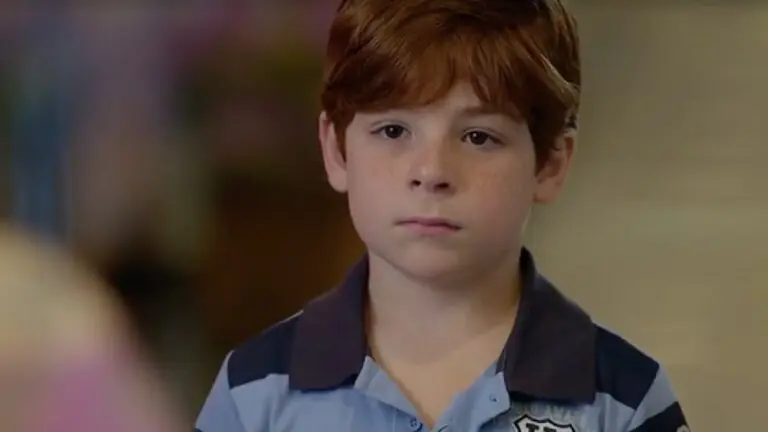 Saiba quem é o pai e veja o final de Tiago em A Vida da Gente